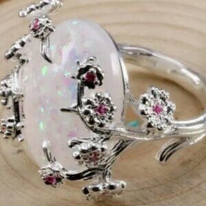 ♥️5 for $25♥️Egg-Shaped Opal Ring - Silver-Plated Vintage Style Charm size 9